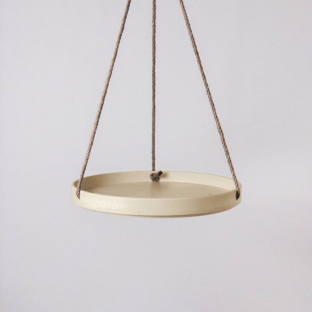 10" Signature Stone Hanging Tray: Black Stone